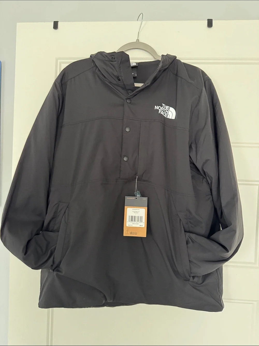 The North Face Men’s Black Hooded Lightweight Anorak Jacket